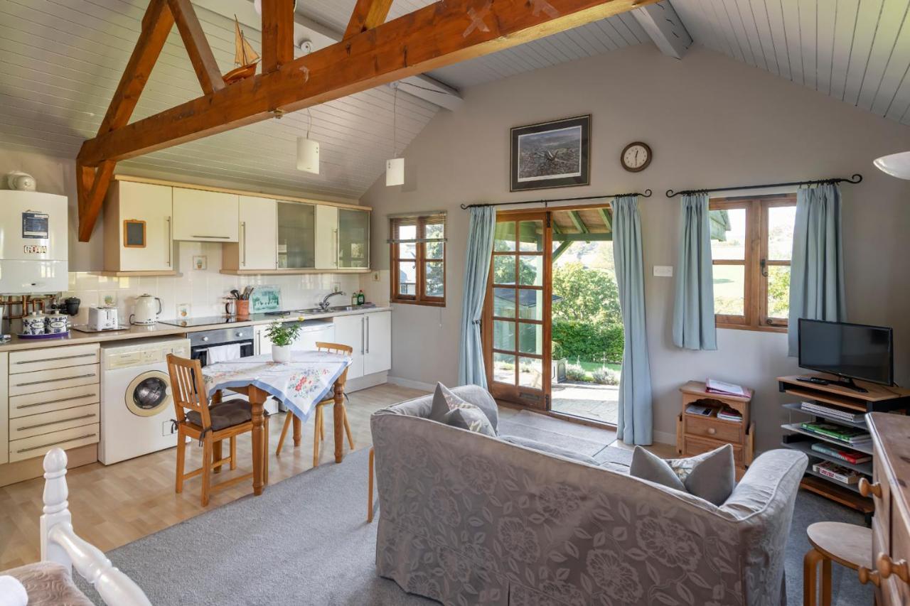Beautiful Cottage With Stunning Views In Box Box  Zewnętrze zdjęcie