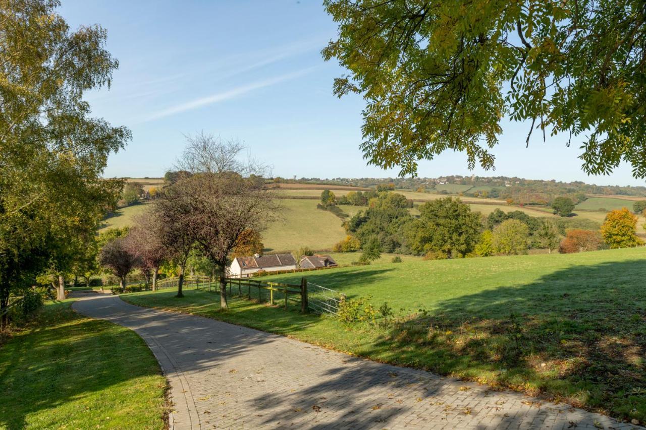 Beautiful Cottage With Stunning Views In Box Box  Zewnętrze zdjęcie