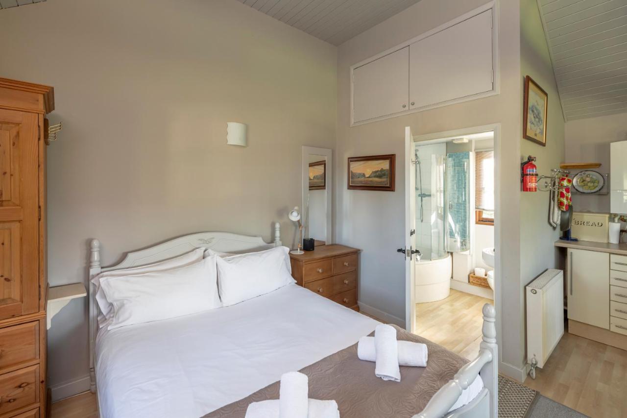 Beautiful Cottage With Stunning Views In Box Box  Zewnętrze zdjęcie